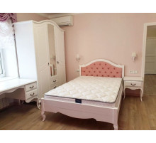 Двуспальная кровать Авиньон MUR-111-01/1 с каретной стяжкой